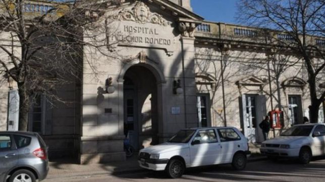 el joven apunalado en romero se reencontro con su esposa, pero sigue grave e inconsciente