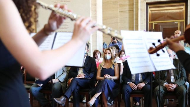 fabiola yanez: ?queremos que cada nina y nino tenga la oportunidad de hacer musica?