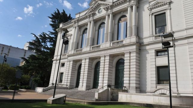 axel kicillof encabezara un acto en la plata por los 200 anos del banco provincia