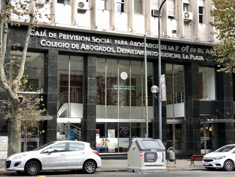 Colegio de Abogados de La Plata (1).jpg