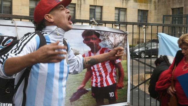condenaron a perpetua a los tres policias acusados de matar al jugador de barracas