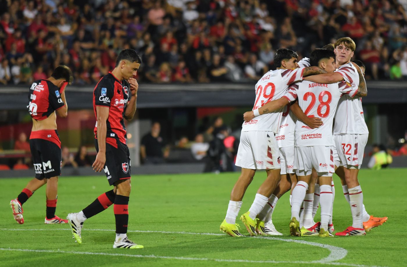Estudiantes Newells Festejo gol