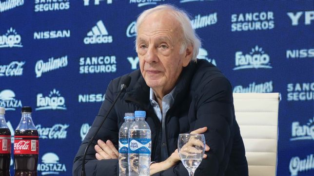 estudiantes y un sentido mensaje por la muerte de cesar luis menotti