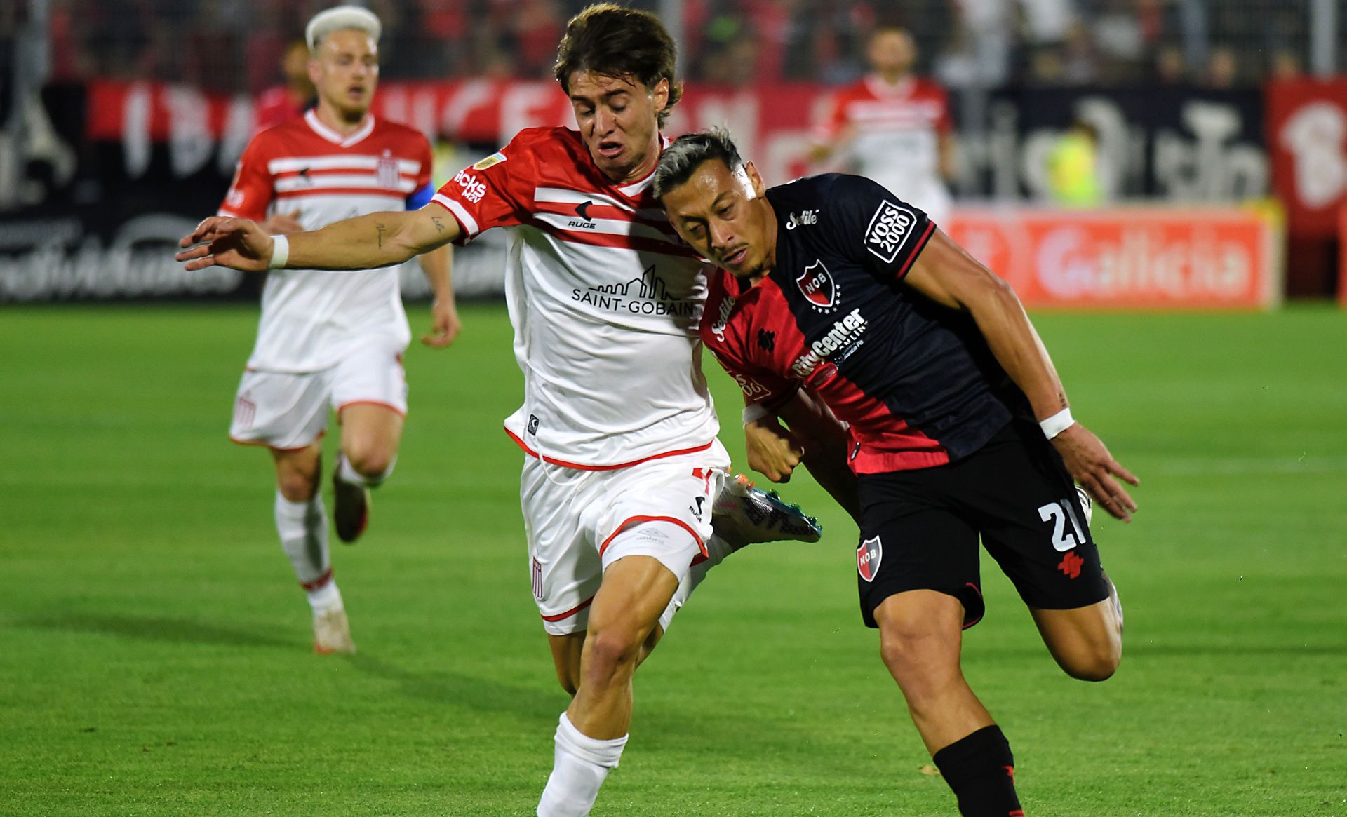 Estudiantes Newells Gómez