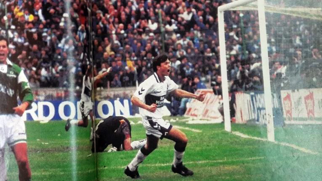 con el memorable relato de araujo, el dia que el lobo copo caballito y vencio agonicamente a ferro