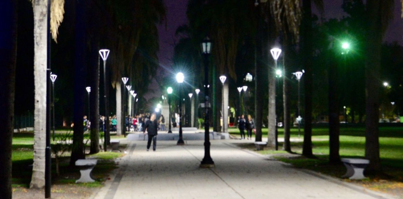 1545141969612.jpg?x=4&y=243&width=1505&height=753&rotate=0&scaleX=1&scaleY=1&ow=1500&oh=996&&cw=1920&ch=950