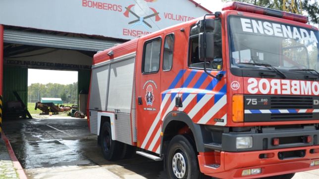 tension en ensenada: se incendio una casa y dos personas tuvieron que ser hospitalizadas