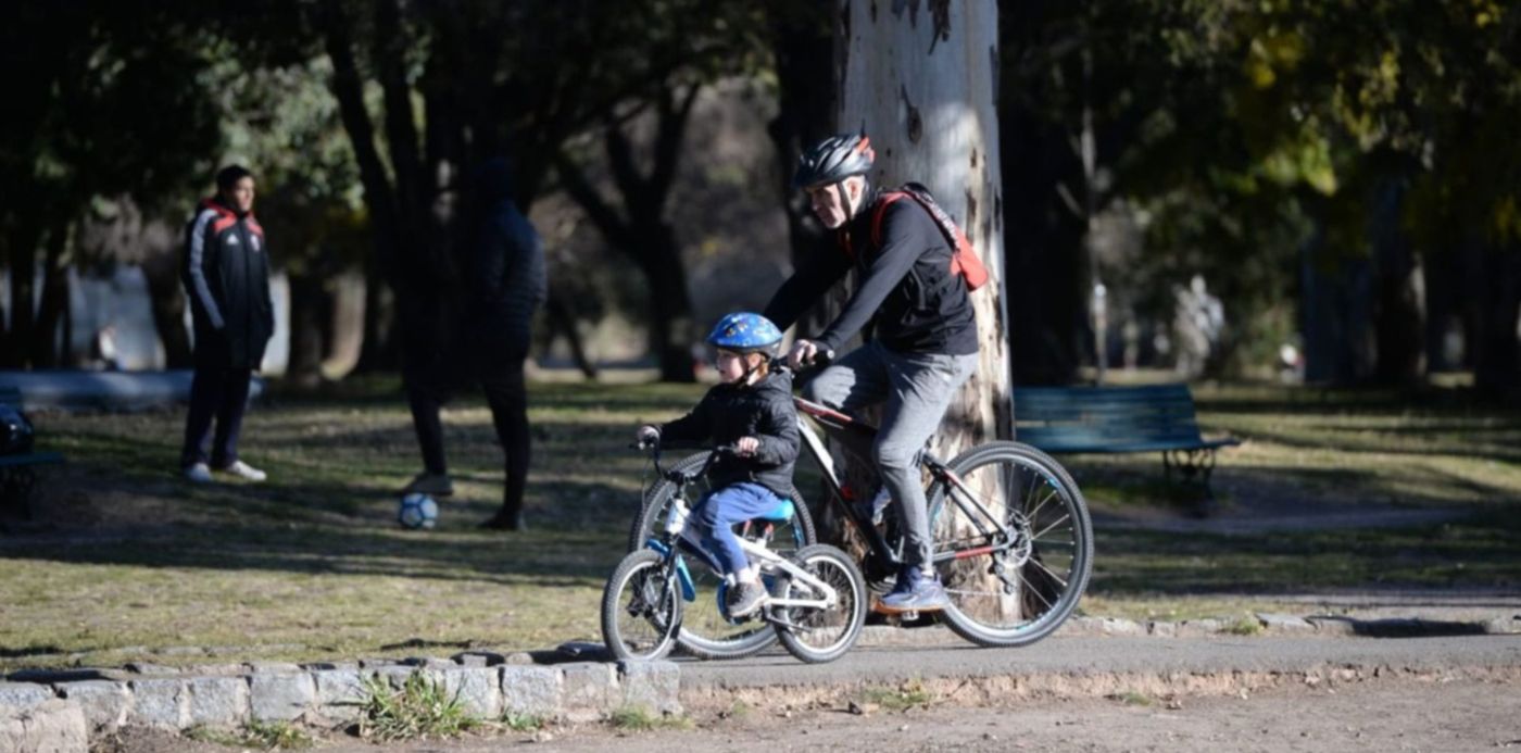 frío y sol bosque  - Frío y sol Bosque de La Plata