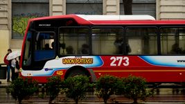 las empresas de transporte redujeron los servicios de los micros y crece el enojo entre los vecinos las empresas de transporte redujeron los servicios de los micros y crece el enojo entre los vecinos