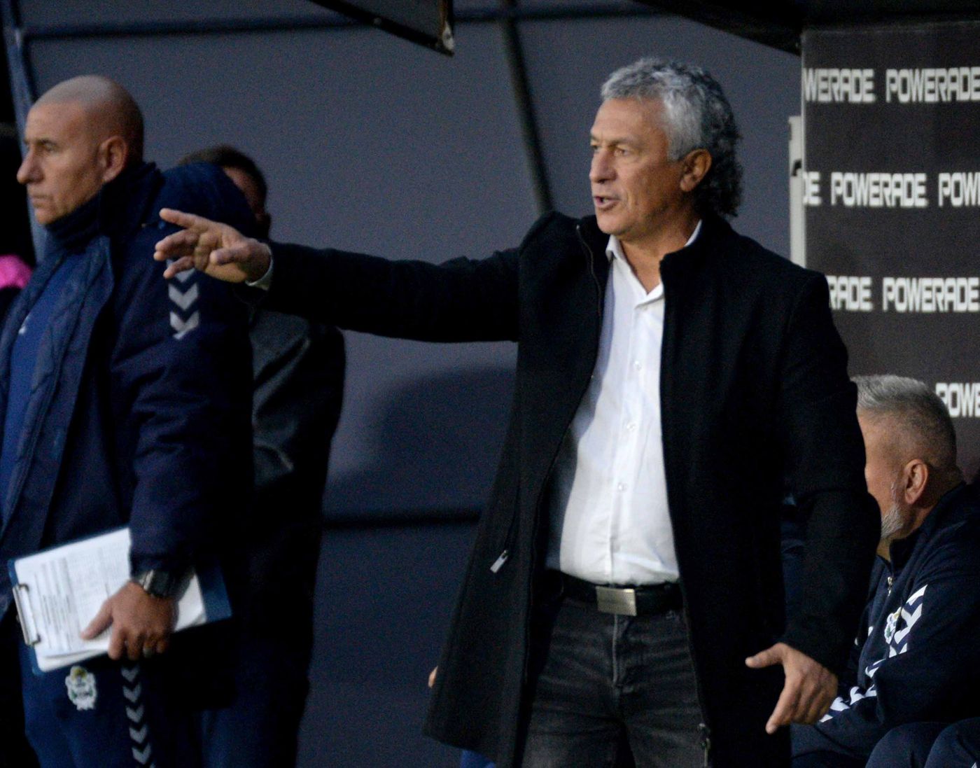 Néstor Gorosito, ex entrenador de Gimnasia, salió a bancar a Lionel Messi.