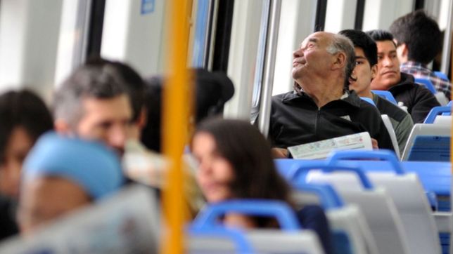 ya rige el nuevo servicio nocturno del tren roca y asi quedo el esquema de horarios