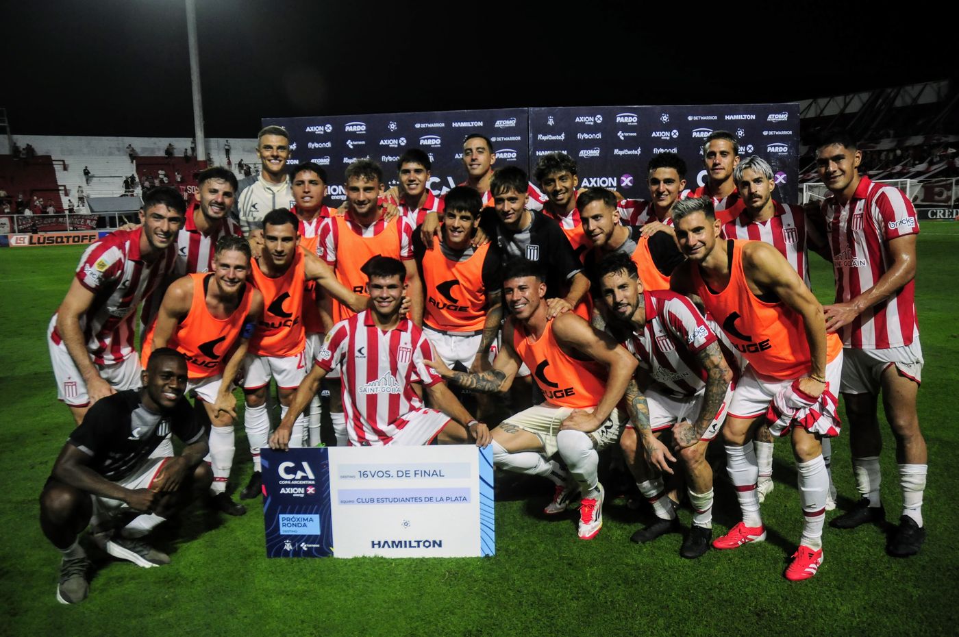 Estudiantes Sarmiento de La Banda Copa Argentina cheque 2.jpg