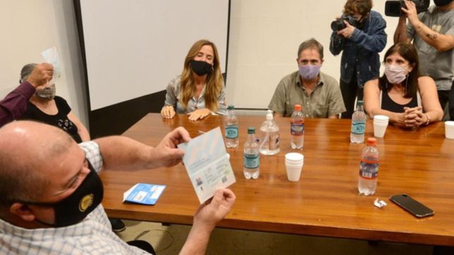 dos hermanos que nunca tuvieron acta de nacimiento podran tramitar su dni por primera vez