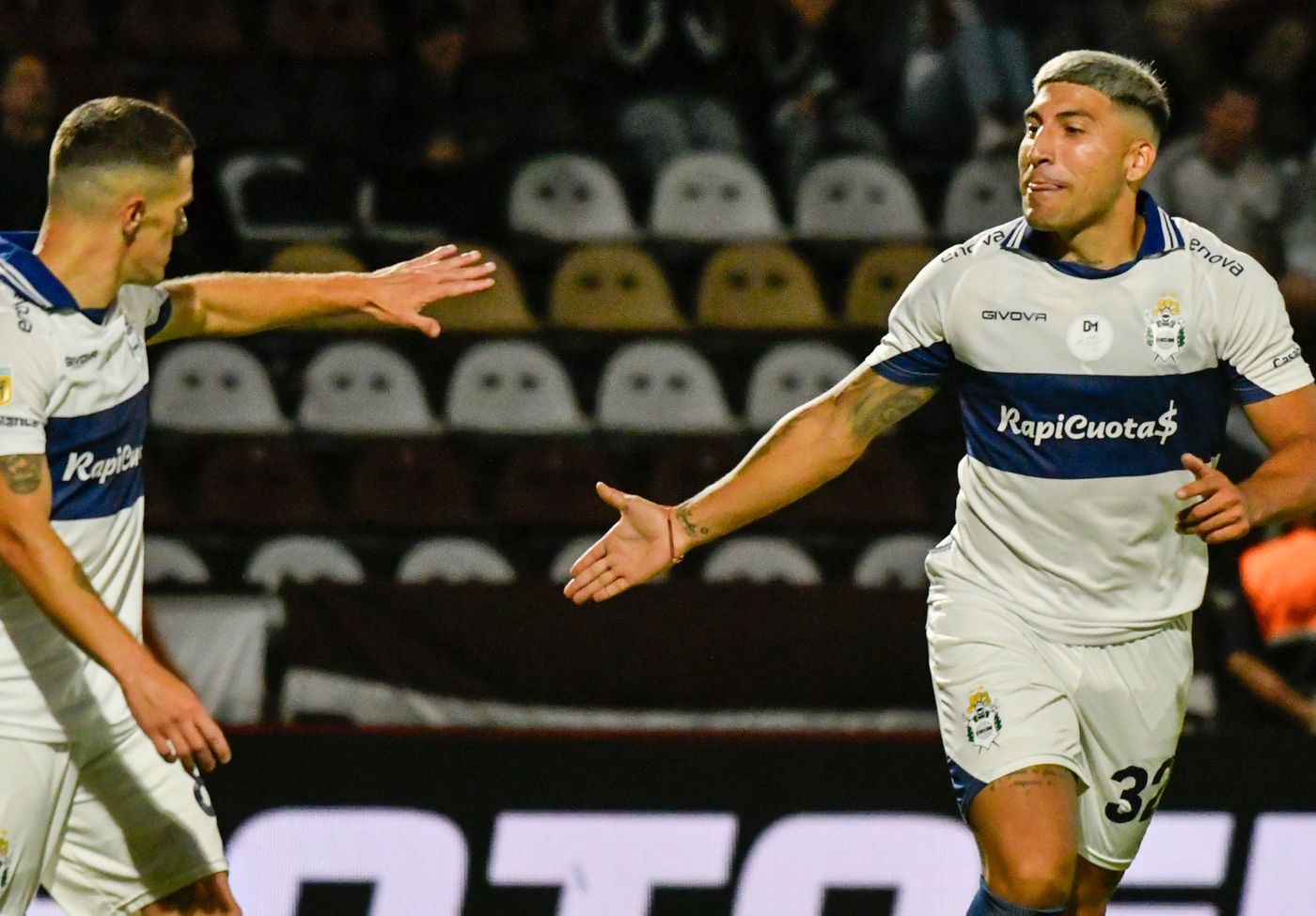 Gimnasia Platense Torres festejo gol (3)