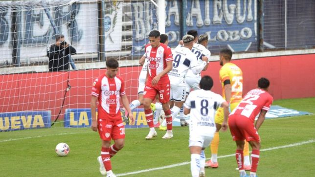 el lobo derroto a union en el bosque y corto la mala racha