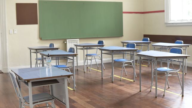 la unlp y las escuelas de la plata arrancaron un nuevo paro en reclamo de mayor financiamiento 