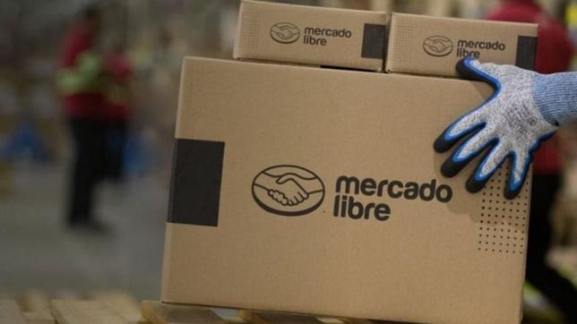 mercado libre lanzo una oferta laboral: ¿cuales son los puestos a cubrir y cuanto pagan?
