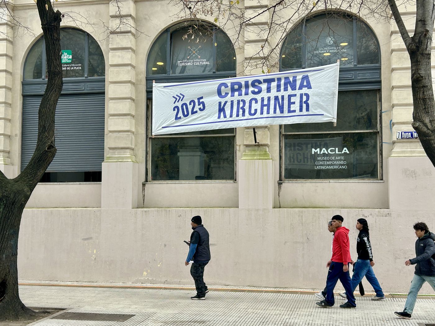Pasacalles Cristina Kirchner candidata (2).JPG