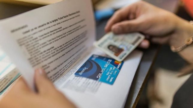 anunciaron un aumento del 40% para los beneficiarios de la tarjeta alimentar