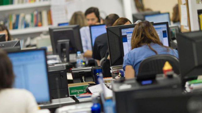 los estatales reclaman agilizar la paritaria y el aumento seria en tres tramos en 2022