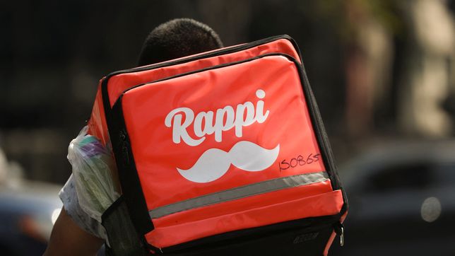 repartidores de rappi paran en la plata y reclaman por tarifas, bonos y pagos injustos