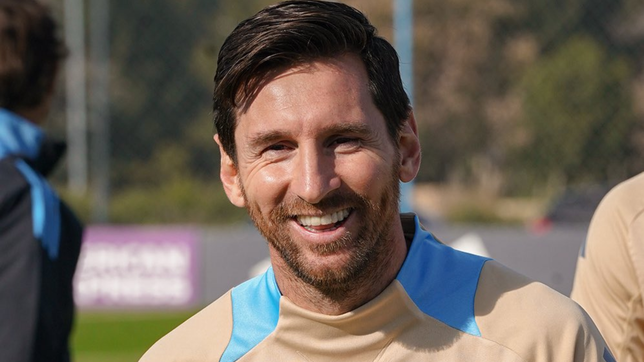 la seleccion prepara un equipo con muchas bajas, pero con la vuelta de messi