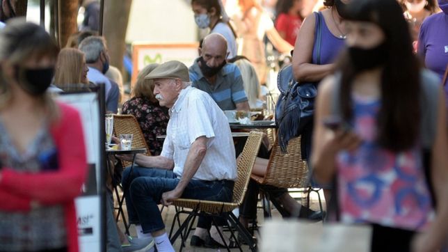 advierten que si nos relajamos, el 2021 podria ser mucho peor que el 2020