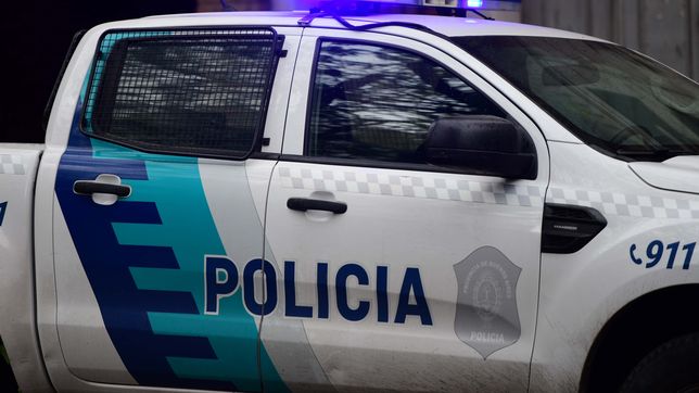 detuvieron a dos sospechosos en berisso por el robo a una distribuidora de alimentos