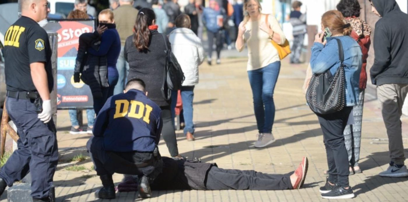 1585923046196.jpeg?ow=1280&x=9&y=133&height=631&scaleX=1&width=1263&rotate=0&scaleY=1&oh=779&&cw=1920&ch=950