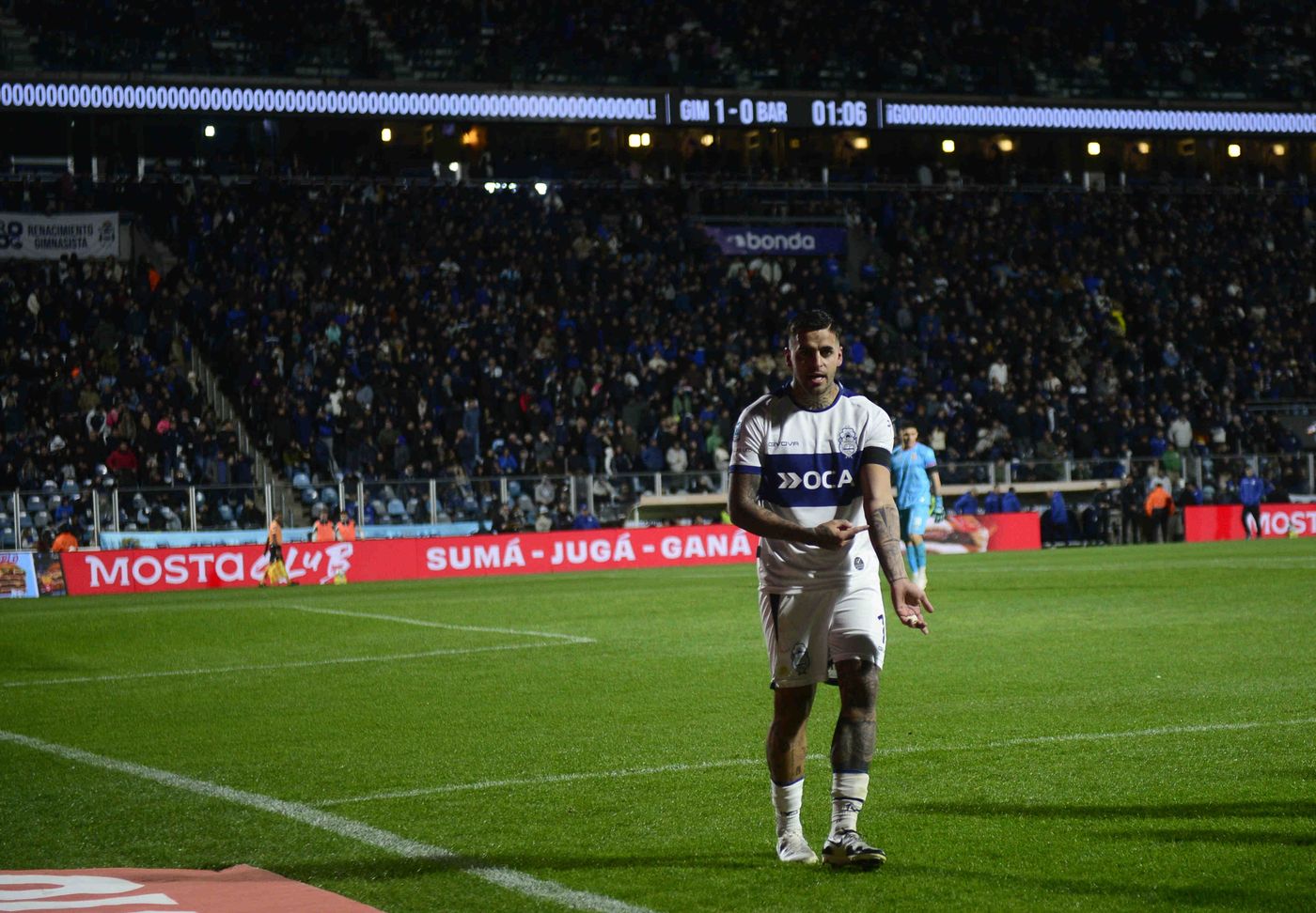 Gimnasia Barracas Central Agustín Colazo