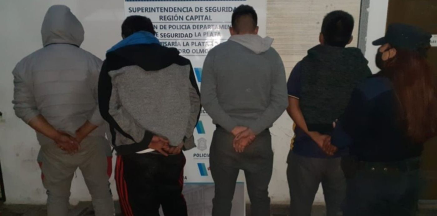 1597016073391.jpg?x=3&y=77&width=1022&height=511&rotate=0&scaleX=1&scaleY=1&ow=1032&oh=774&&cw=1920&ch=950