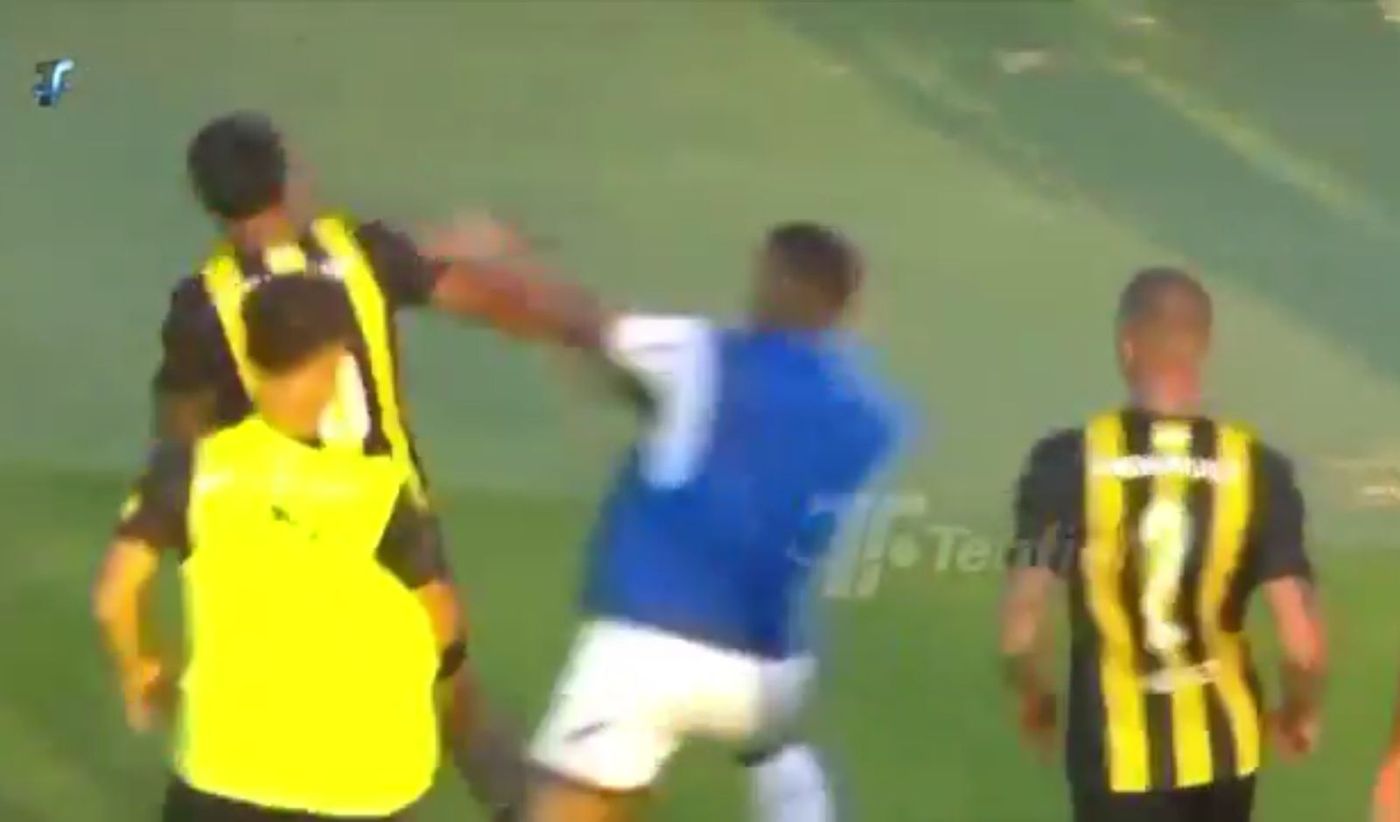 Pelea Saravia Rodríguez Nacional Peñarol Gimnasia.jpg