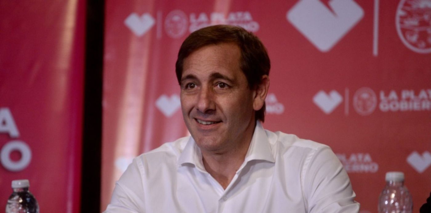 Garro en presentación de fotomultas