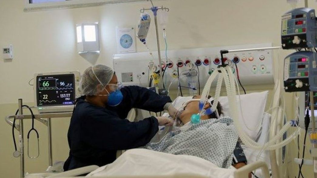 Afirman que durante el 2021 aumentaron las muertes de menores de 60 años por coronavirus