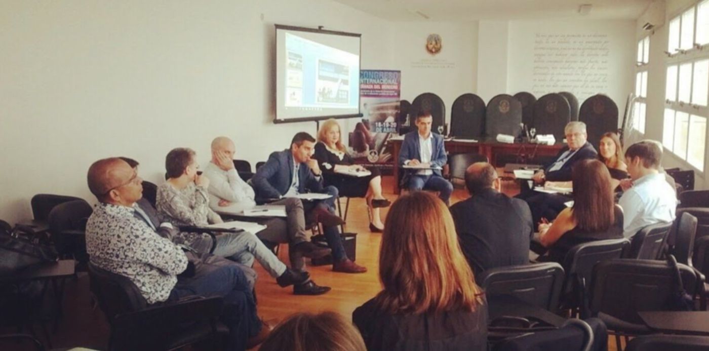 1557354114702.jpg?width=1187&scaleX=1&scaleY=1&ow=1280&x=11&height=593&rotate=0&oh=718&y=105&&cw=1920&ch=950