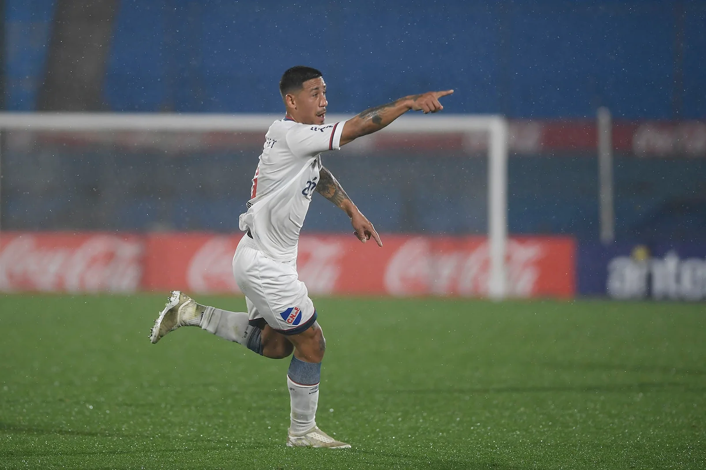 Yonathan Rodríguez 3.jpg