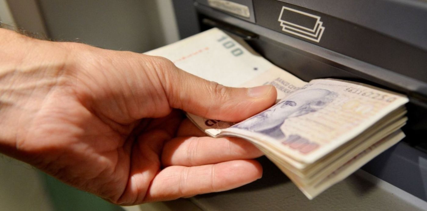 Aguinaldo.jpg?height=737&rotate=0&scaleX=1&x=13&y=132&width=1473&scaleY=1&ow=1500&oh=1000&&cw=1920&ch=950