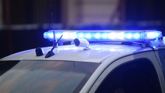 hallan a una joven asesinada debajo de la cama: detuvieron al novio