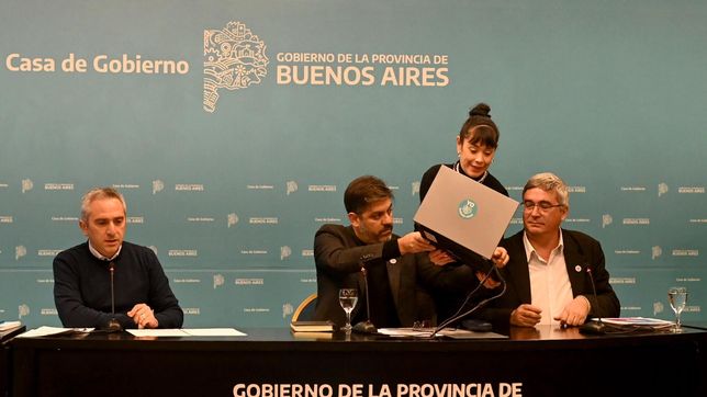 el gobierno de axel kicillof denuncia que javier milei le saco $5,8 billones a la provincia
