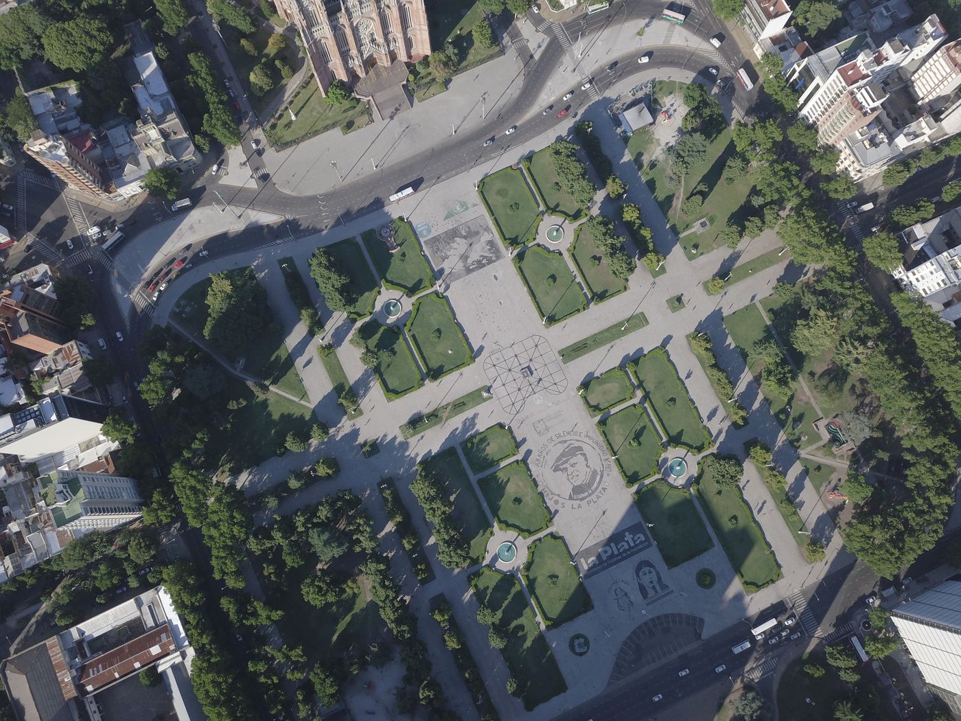 aerea ciudad de la plata municipalidad Plaza Moreno  catedral  41.JPG