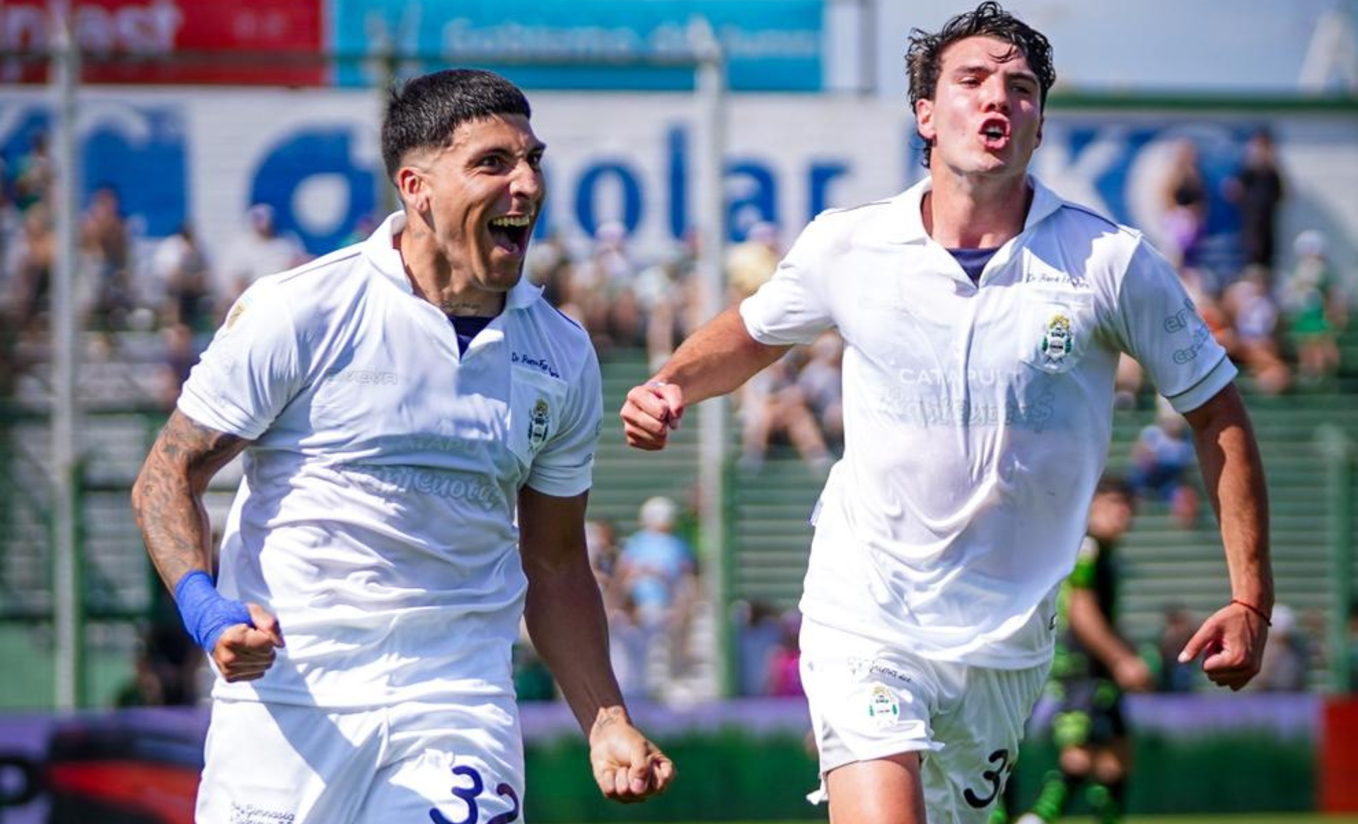Sarmiento Gimnasia Torres Panaro festejo gol