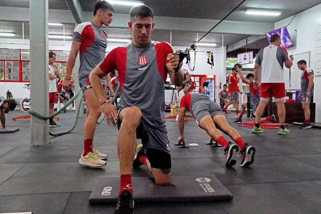 Estudiantes Romero.jpg