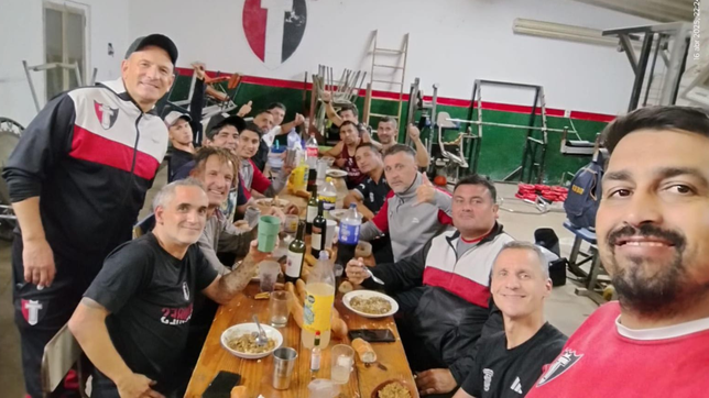 el futbol senior de la plata atraviesa una inesperada crisis