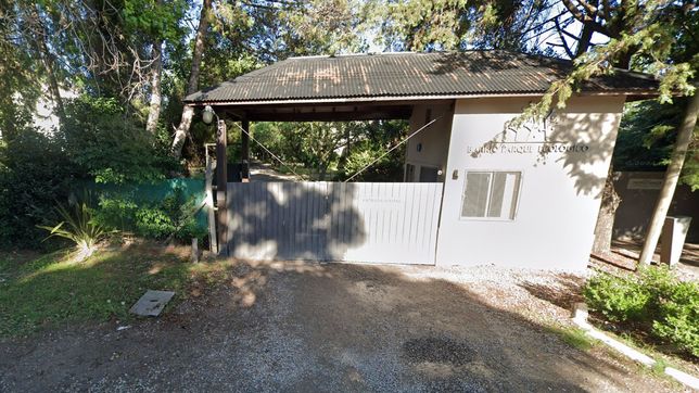 los vecinos del barrio cerrado donde vive benjamin rojas se quieren mudar por la ola de robos