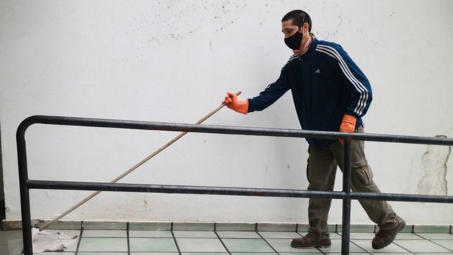 requisitos, inscripcion y mas: todo sobre la busqueda de auxiliares para escuelas