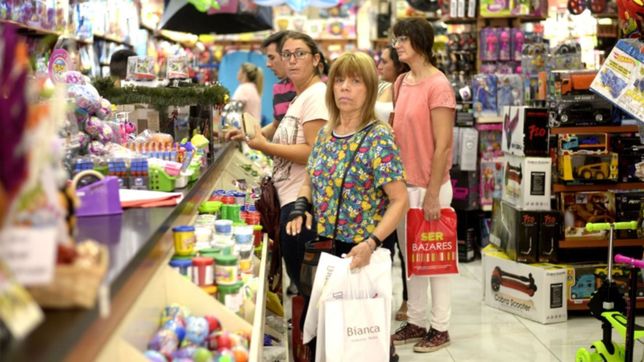 los reyes magos llegan con descuentos del banco provincia en juguetes, libros e indumentaria