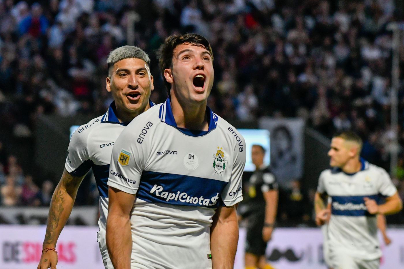 Gimnasia Platense Panaro gol festejo