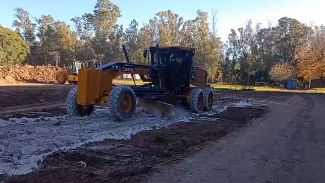 gimnasia puso en marcha las maquinas en el bosque para la ampliacion del estadio