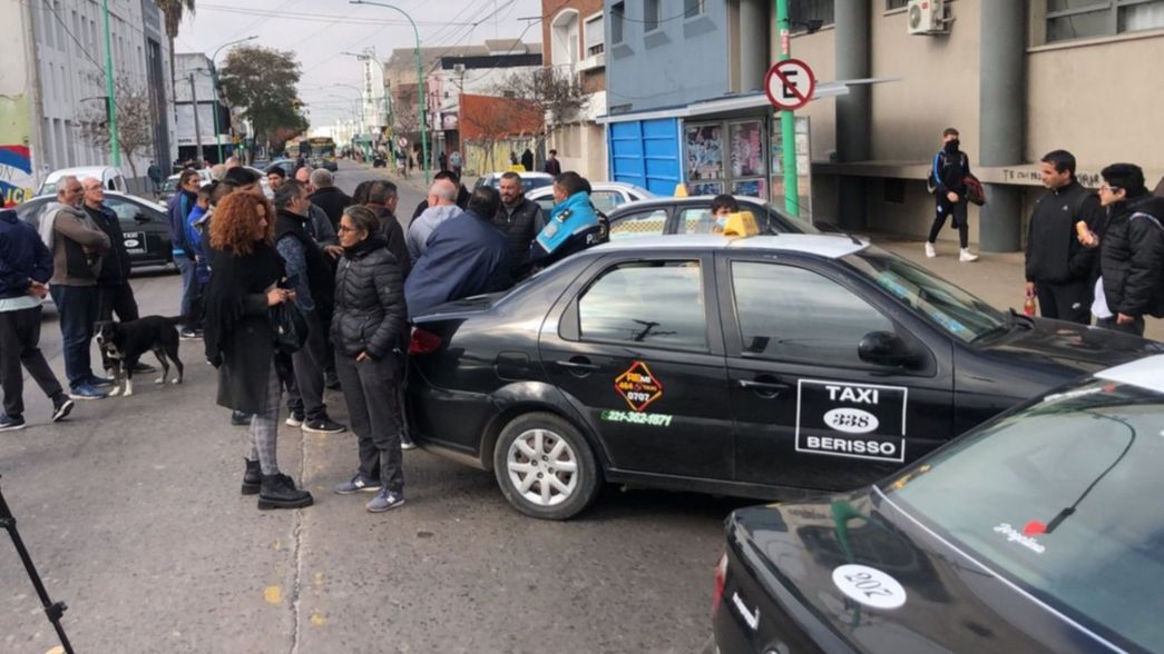 Salió a trabajar y no volvió: dolor e indignación por el taxista asesinado en La Plata