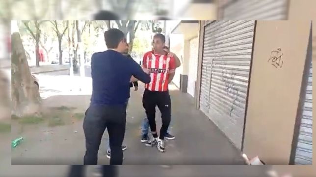 video: tension en la previa del pincha por la detencion de un hombre buscado por amenazas